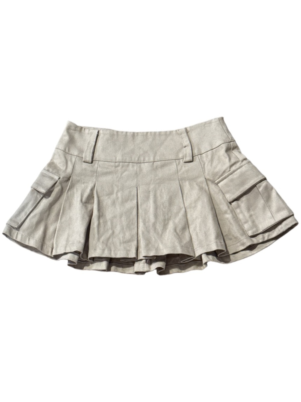NWOT! Tan Skirt with Side Zipper Size Small / 4
